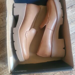 Naturalizer Women's Brown Loafers